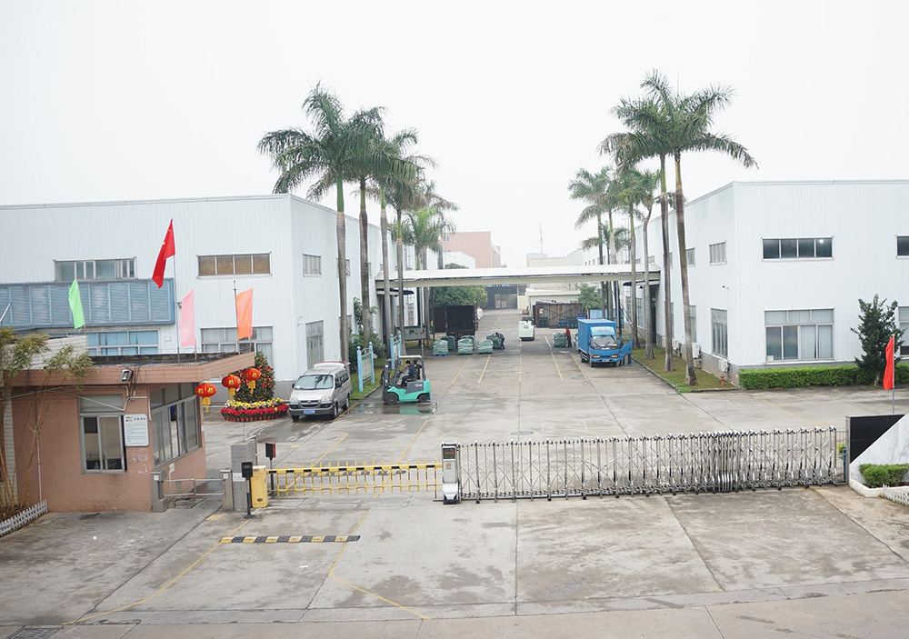 廣州網站建設：與佛山市中廣通建材有限公司簽約合作網站建設